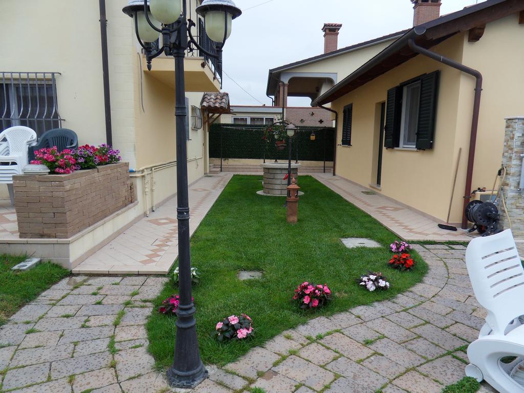 La Piccola Oasi 1 E 2 Bed and Breakfast Ravenna Eksteriør billede